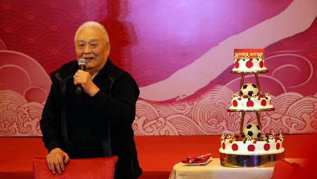 明里背叛丈夫剧情