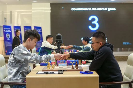 男女上下摸激情视频