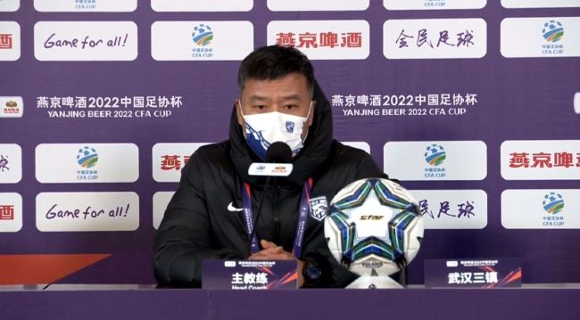 男光溜溜游泳视频大全