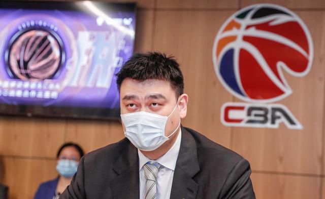 两个小男生输了脱裤子